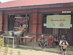 Food station for disaster survivors